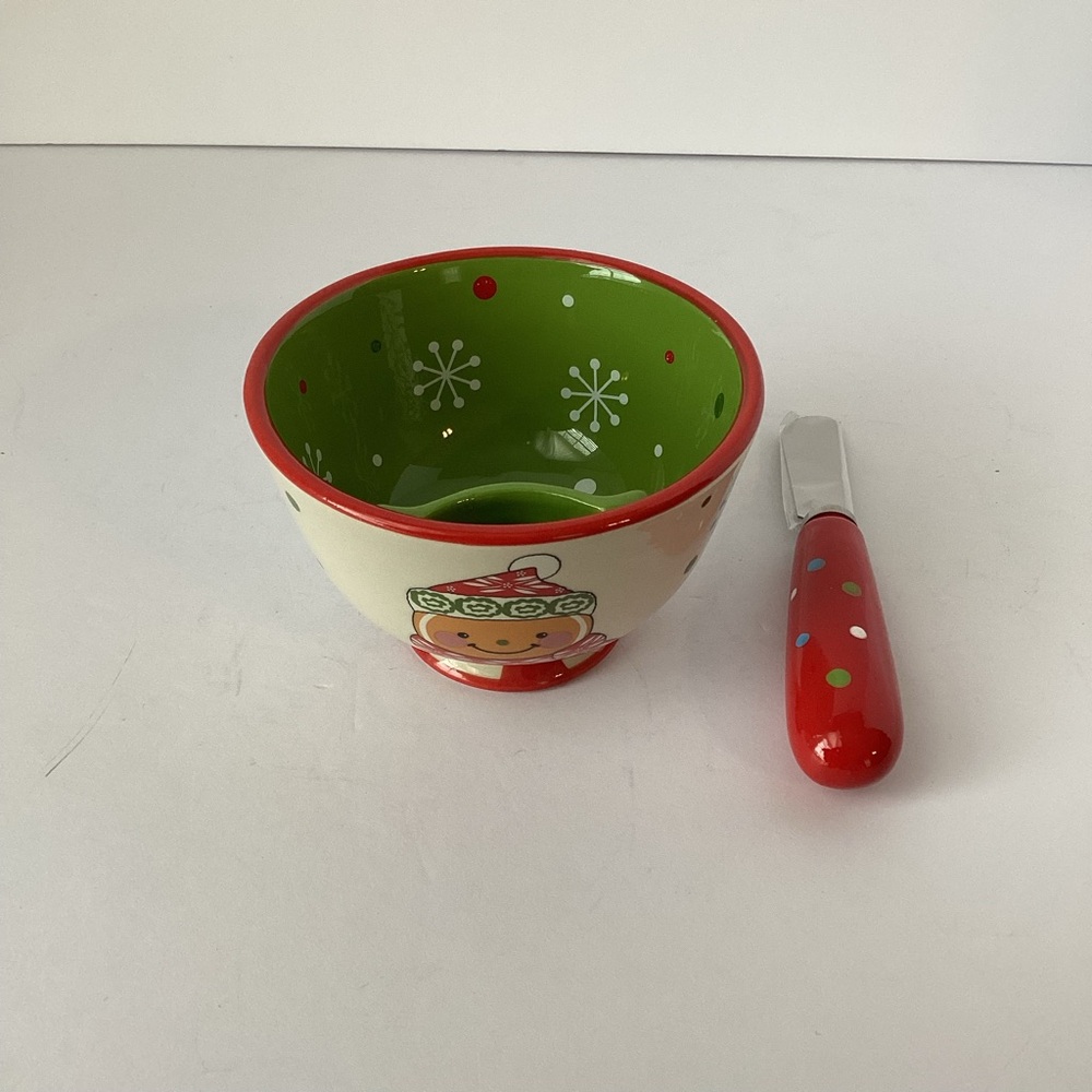 TEMPTATIONS: winter whimsy gingerbread dip bowl with spreader